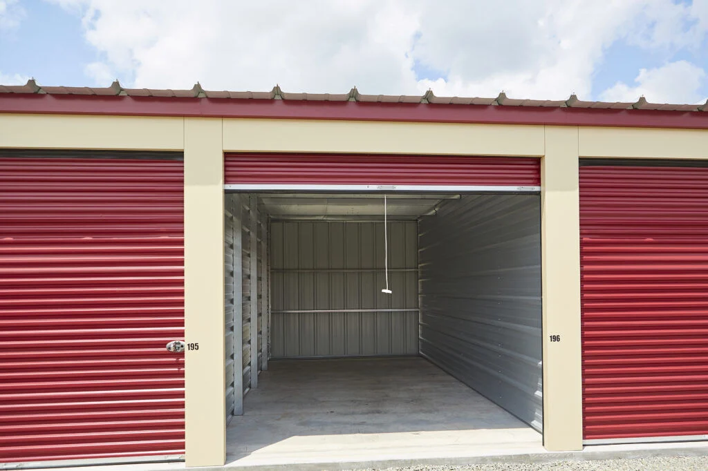 Storage unit interior