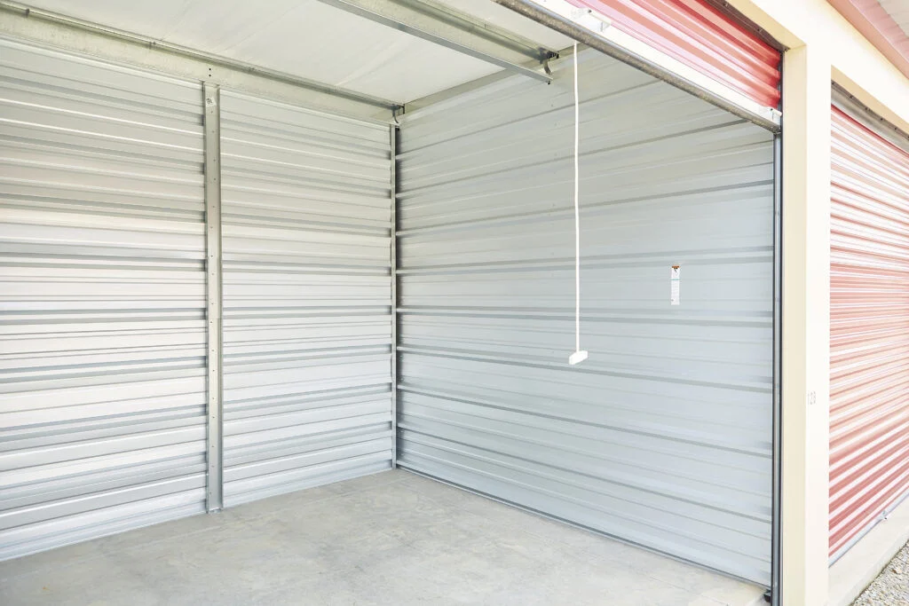 Storage unit interior